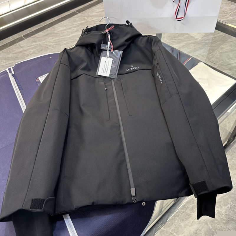 Ba*len*cia*ga down coat